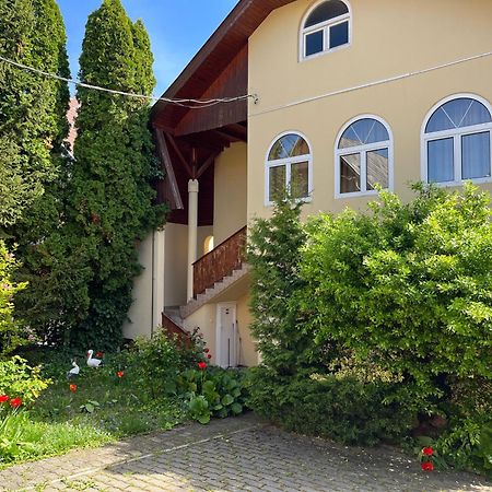 Apartment Villa Attila Hévíz Exteriör bild