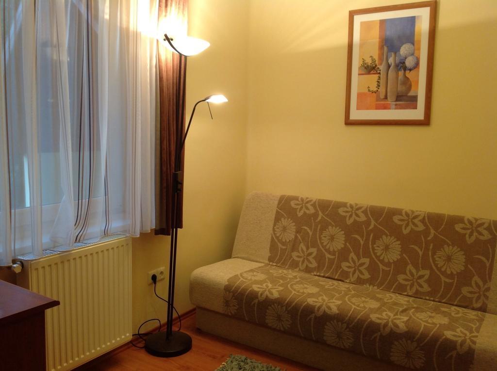 Apartment Villa Attila Hévíz Rum bild
